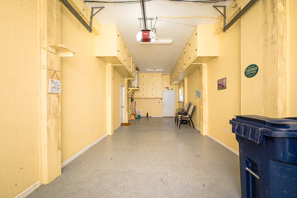 102 Ball St