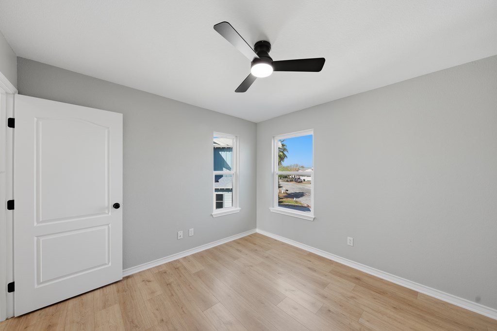 13745 Tajamar St.