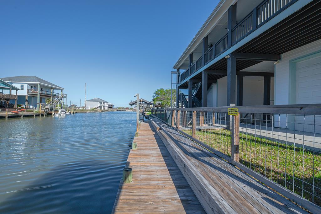 142-143 Channelview Rd