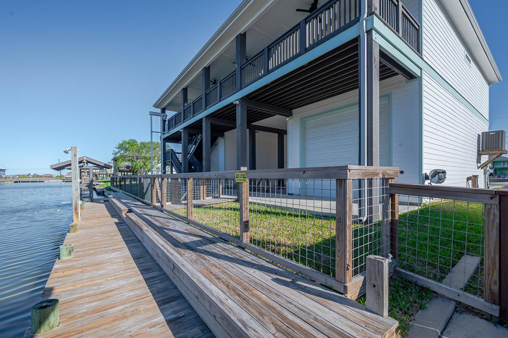 142-143 Channelview Rd