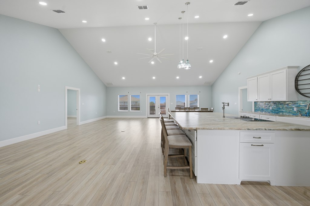 142-143 Channelview Rd