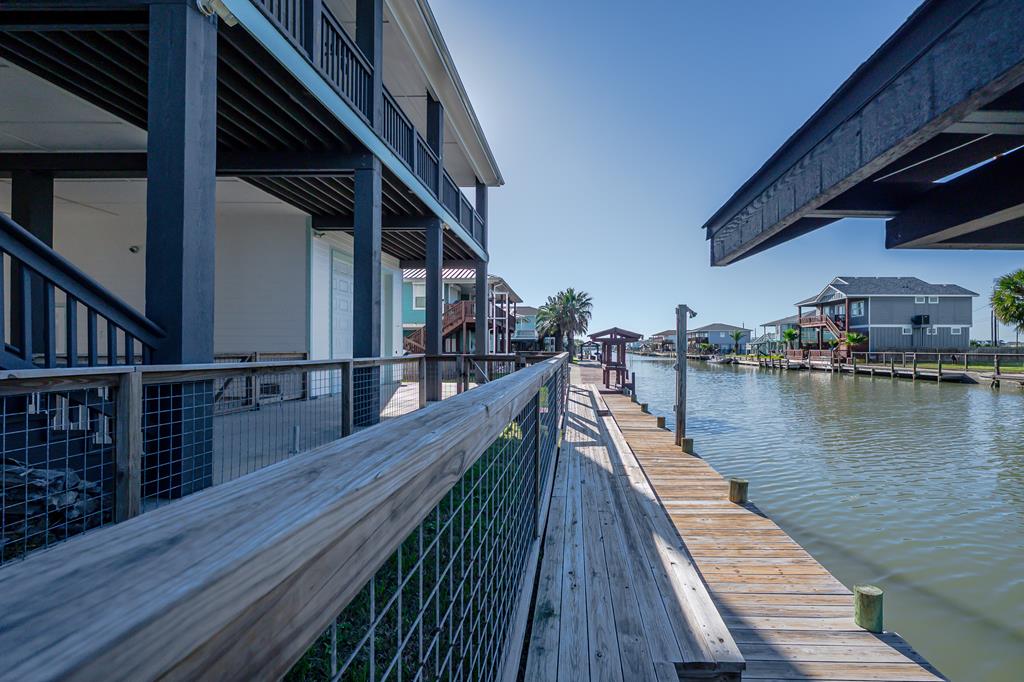 142-143 Channelview Rd