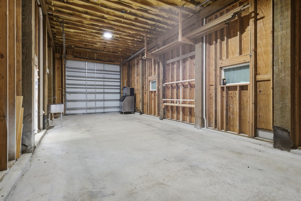142-143 Channelview Rd