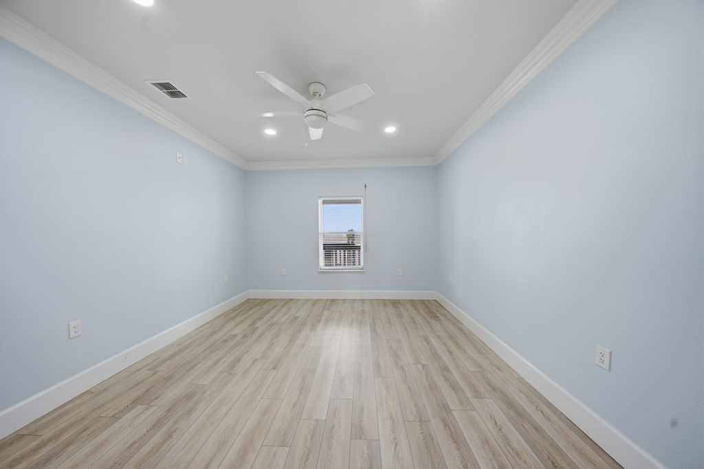 142-143 Channelview Rd