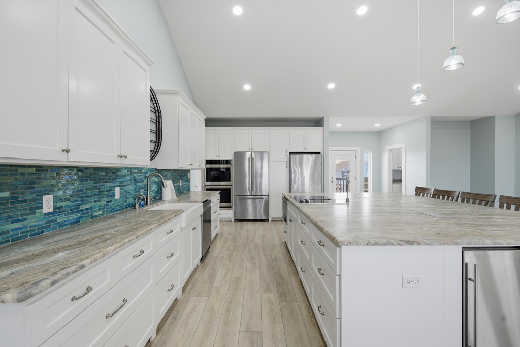 142-143 Channelview Rd
