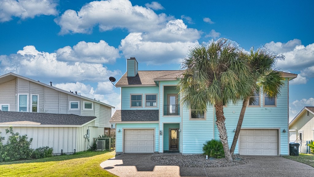 227 Windjammer
