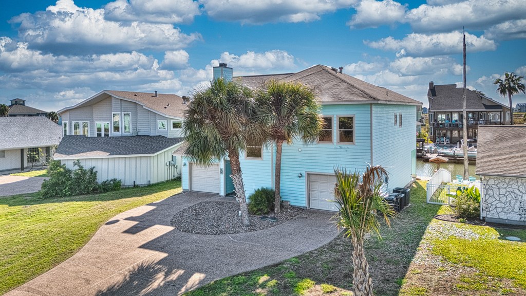 227 Windjammer