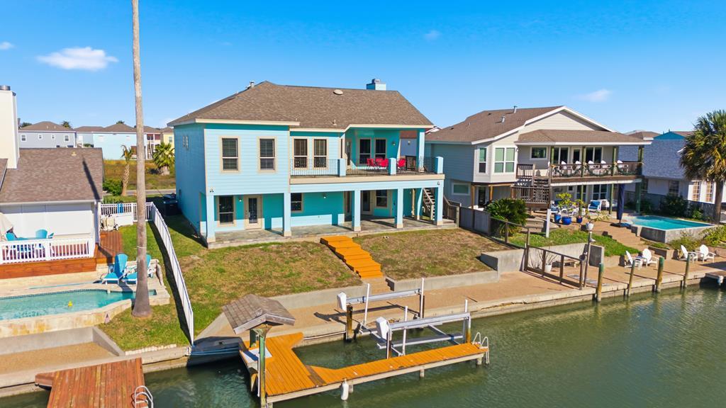 227 Windjammer