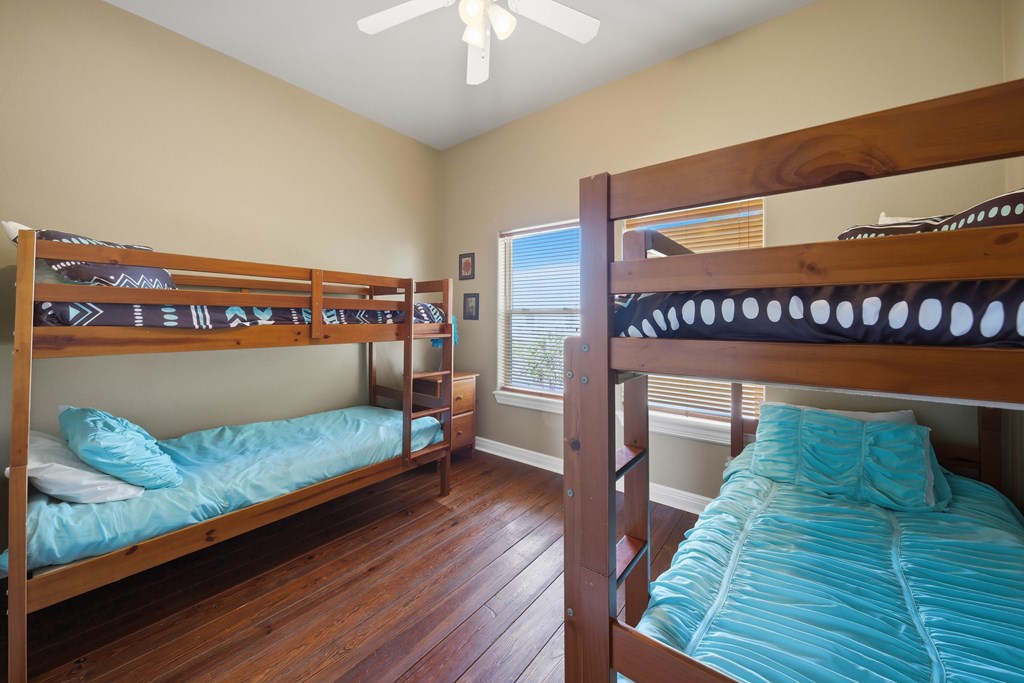 227 Windjammer