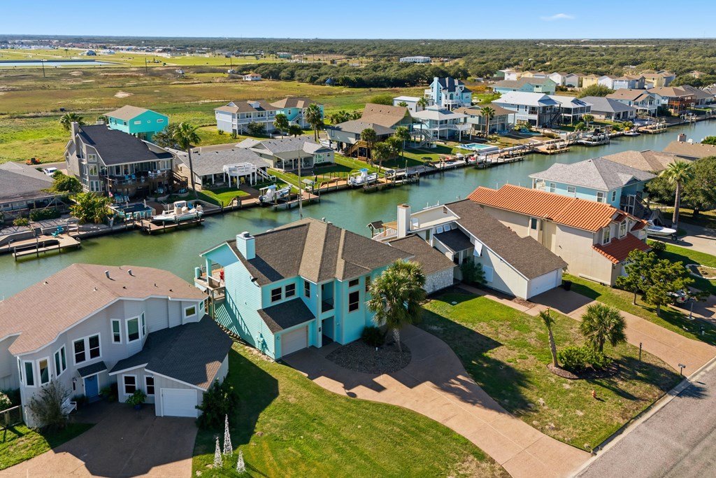 227 Windjammer