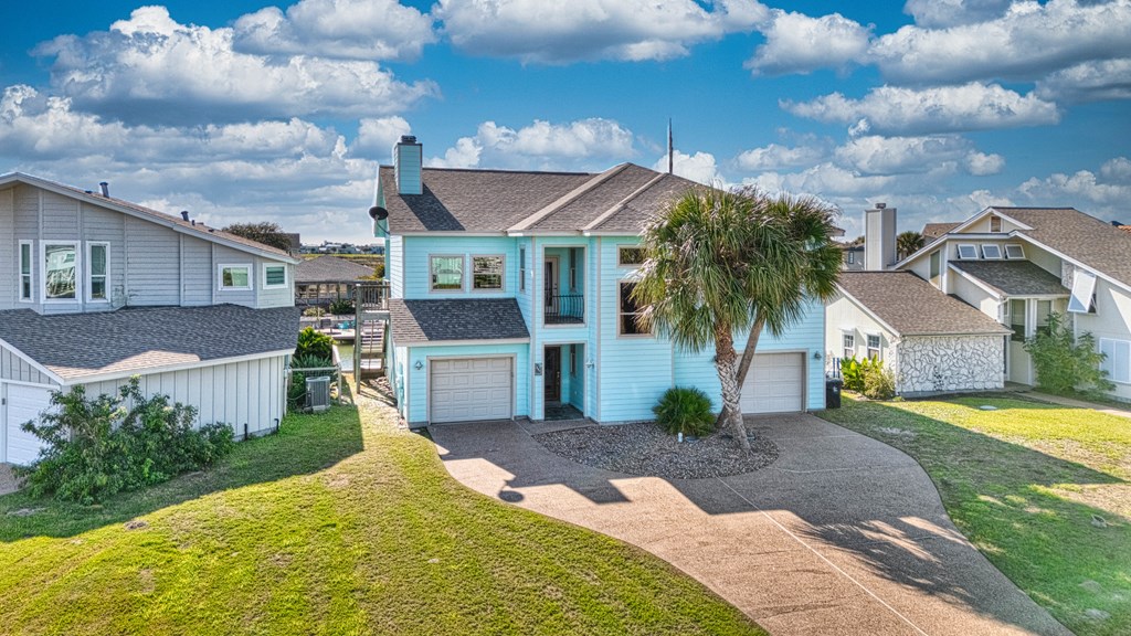 227 Windjammer