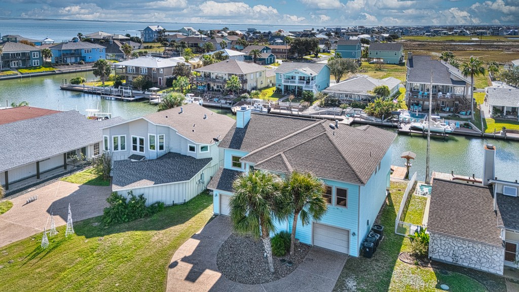 227 Windjammer