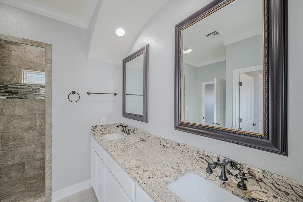 120 Sandollar Cir