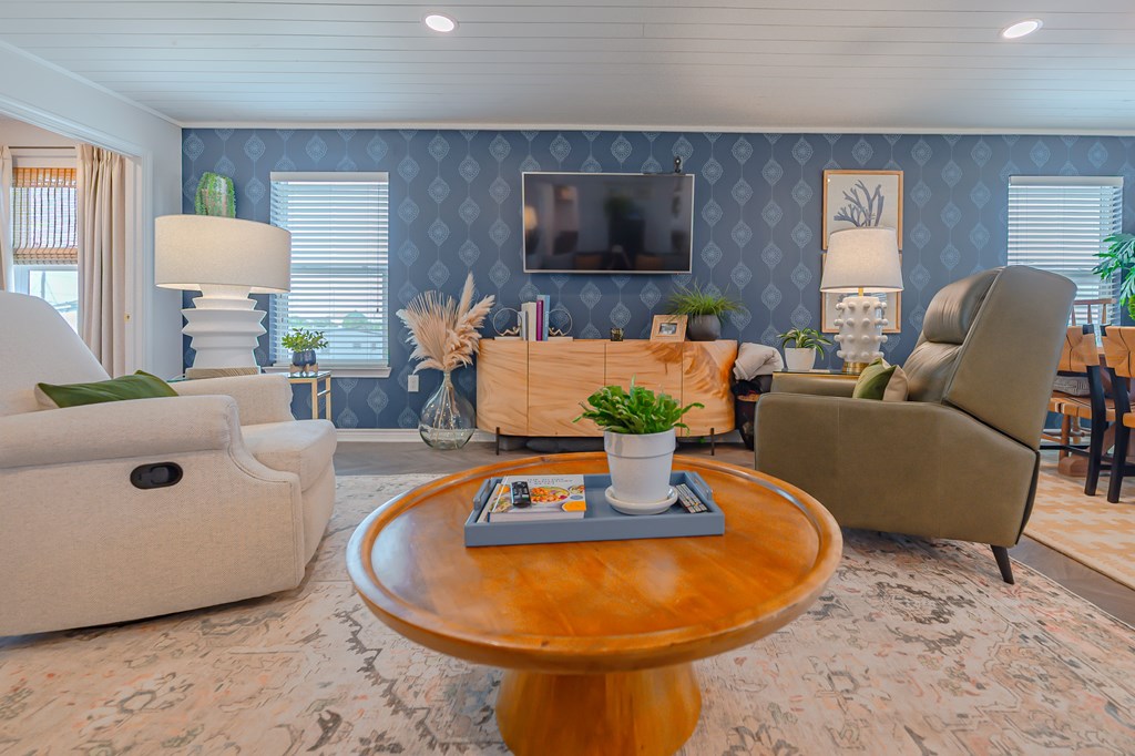 101 Quail Dr