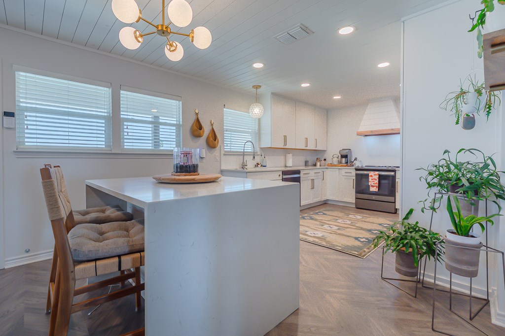 101 Quail Dr