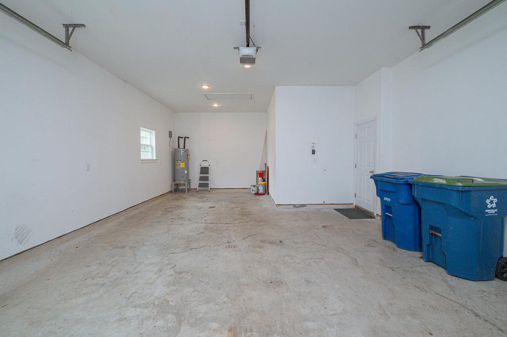 1411 E Linden St