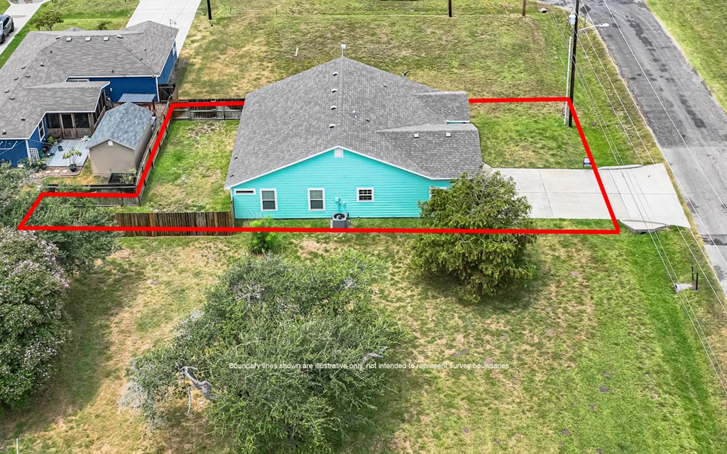 1411 E Linden St