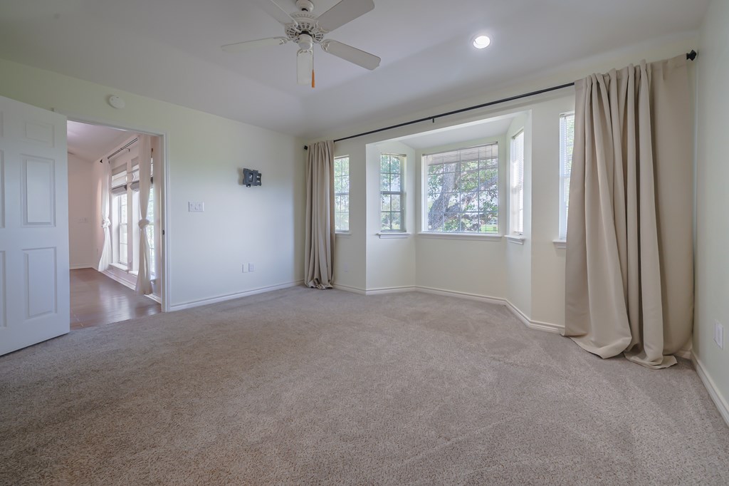 210 Oak Bay # 1203