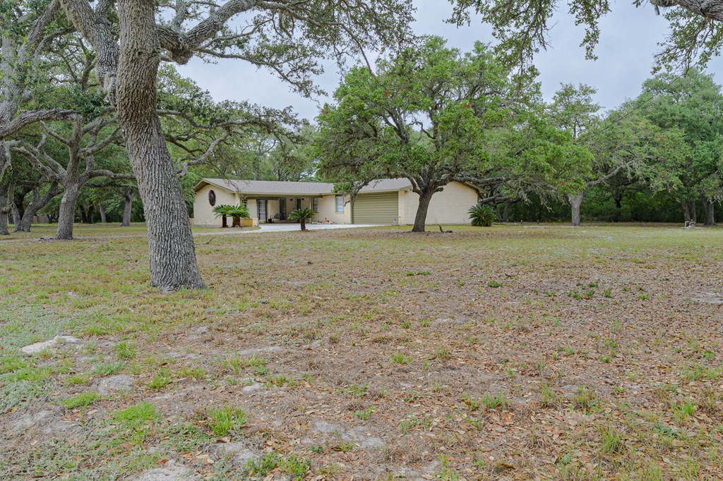 1309 Mesquite St
