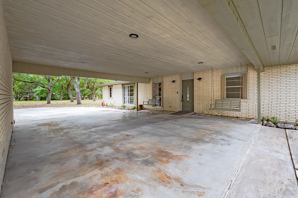 1309 Mesquite St
