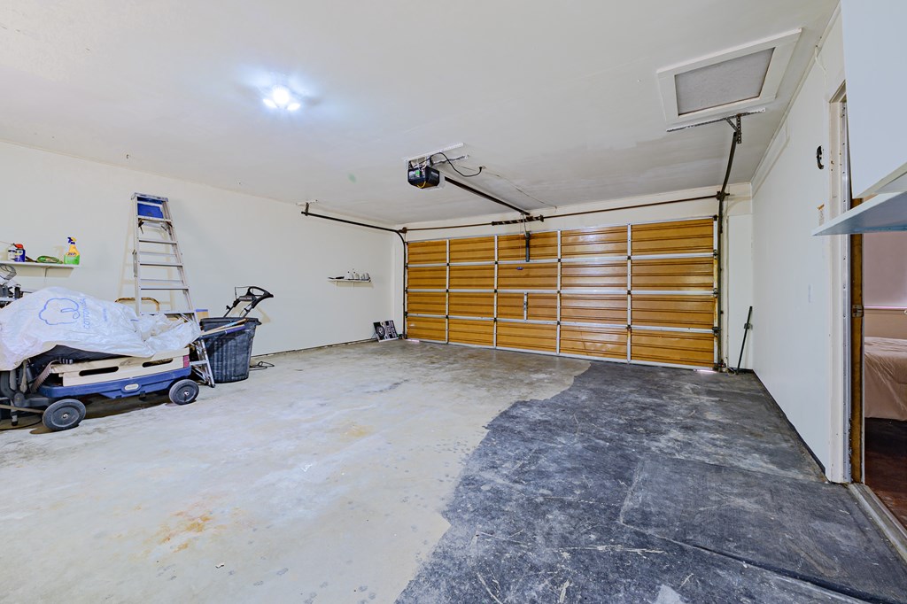 1309 Mesquite St