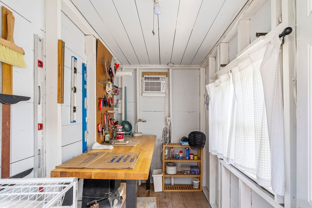 333 Camellia Dr