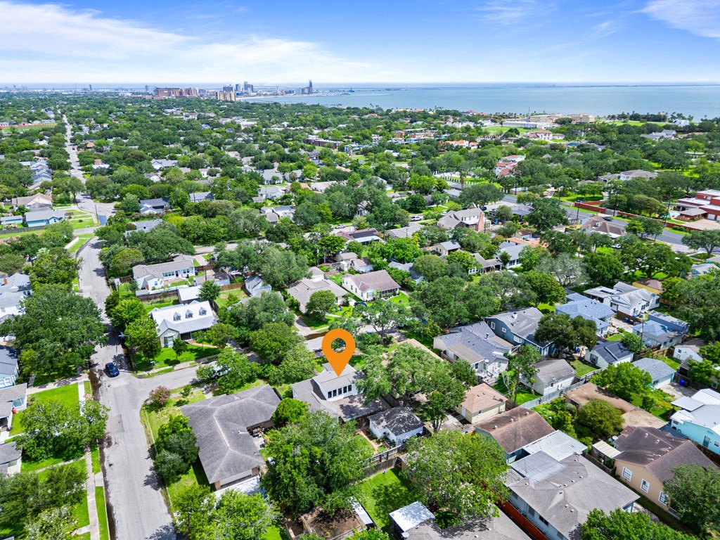 333 Camellia Dr