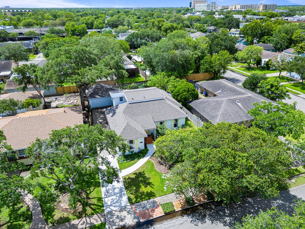 333 Camellia Dr