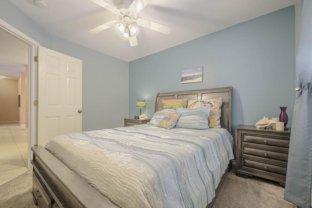 412 Fairway Oaks