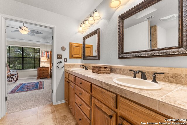 109 Sage Oaks Trail