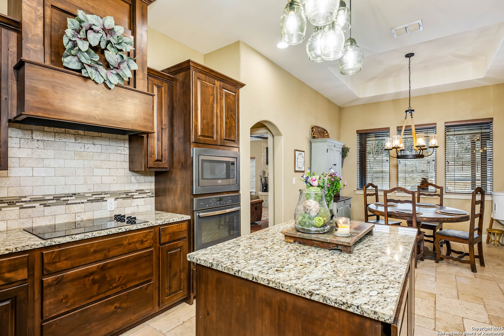 3065 CYPRESS CREEK RD
