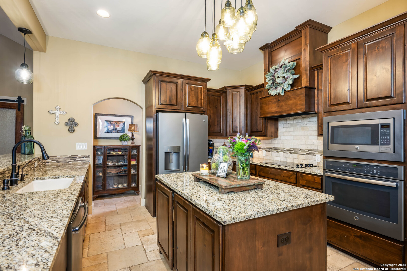 3065 CYPRESS CREEK RD