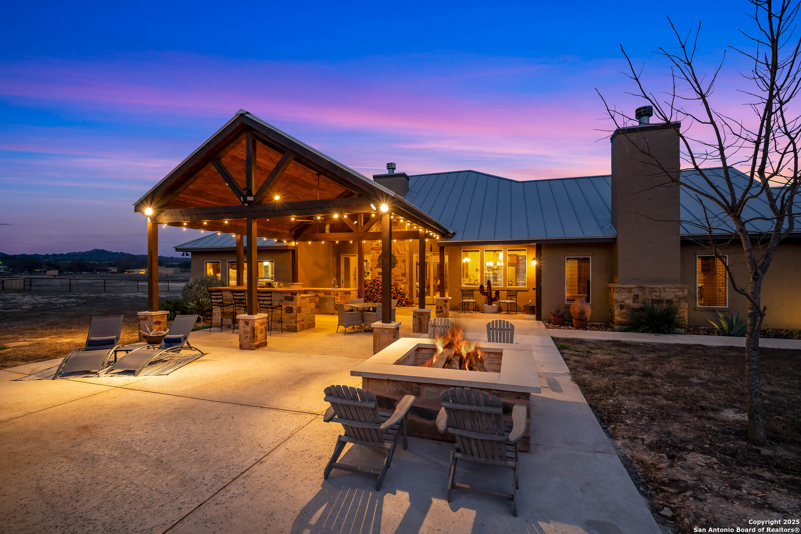 3065 CYPRESS CREEK RD