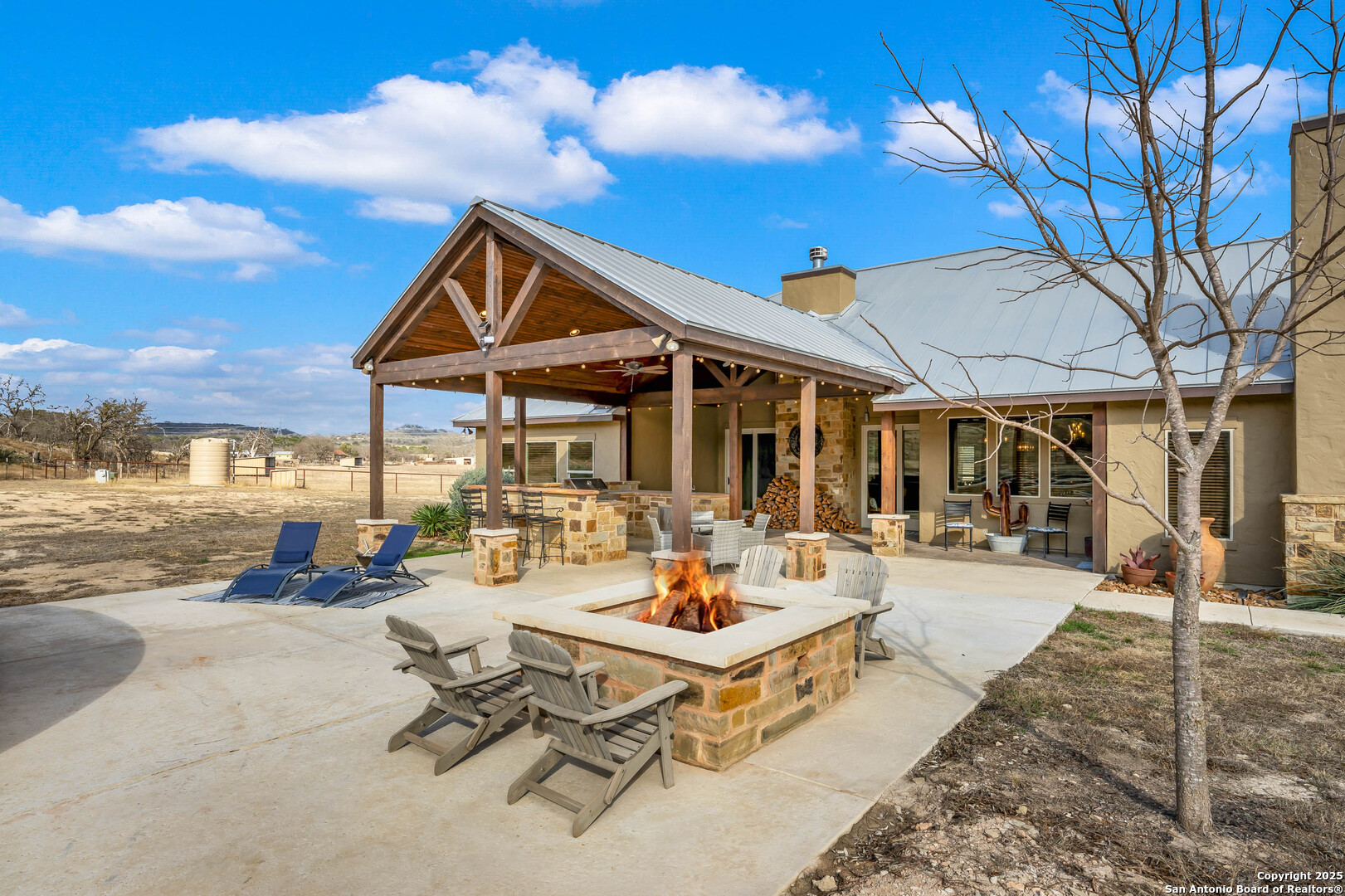 3065 CYPRESS CREEK RD