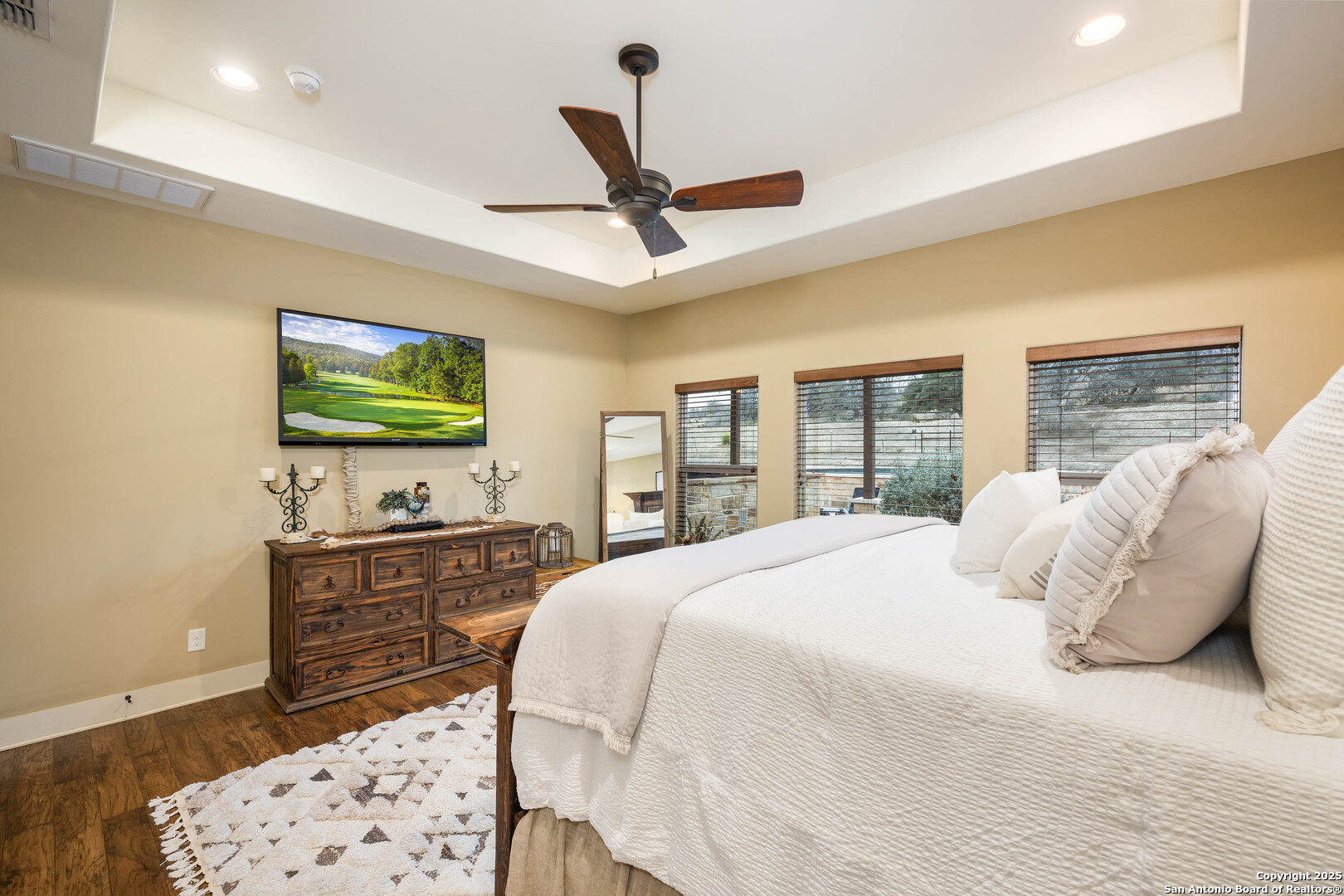3065 CYPRESS CREEK RD