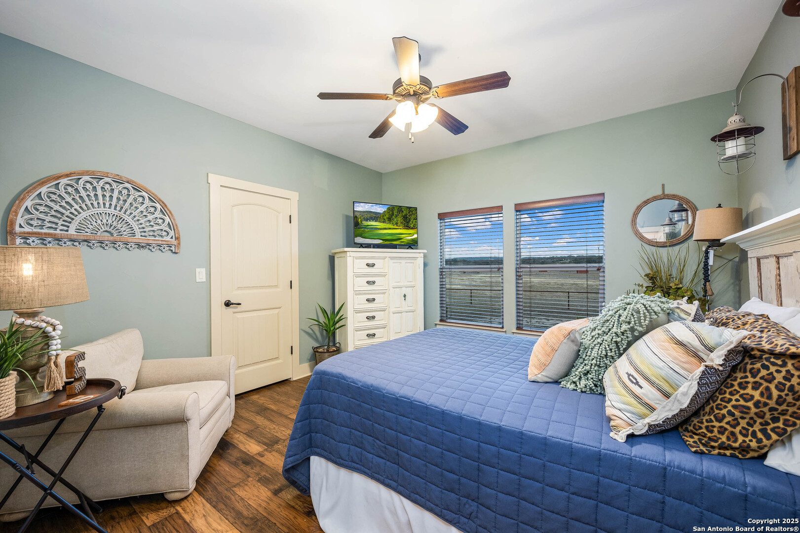 3065 CYPRESS CREEK RD