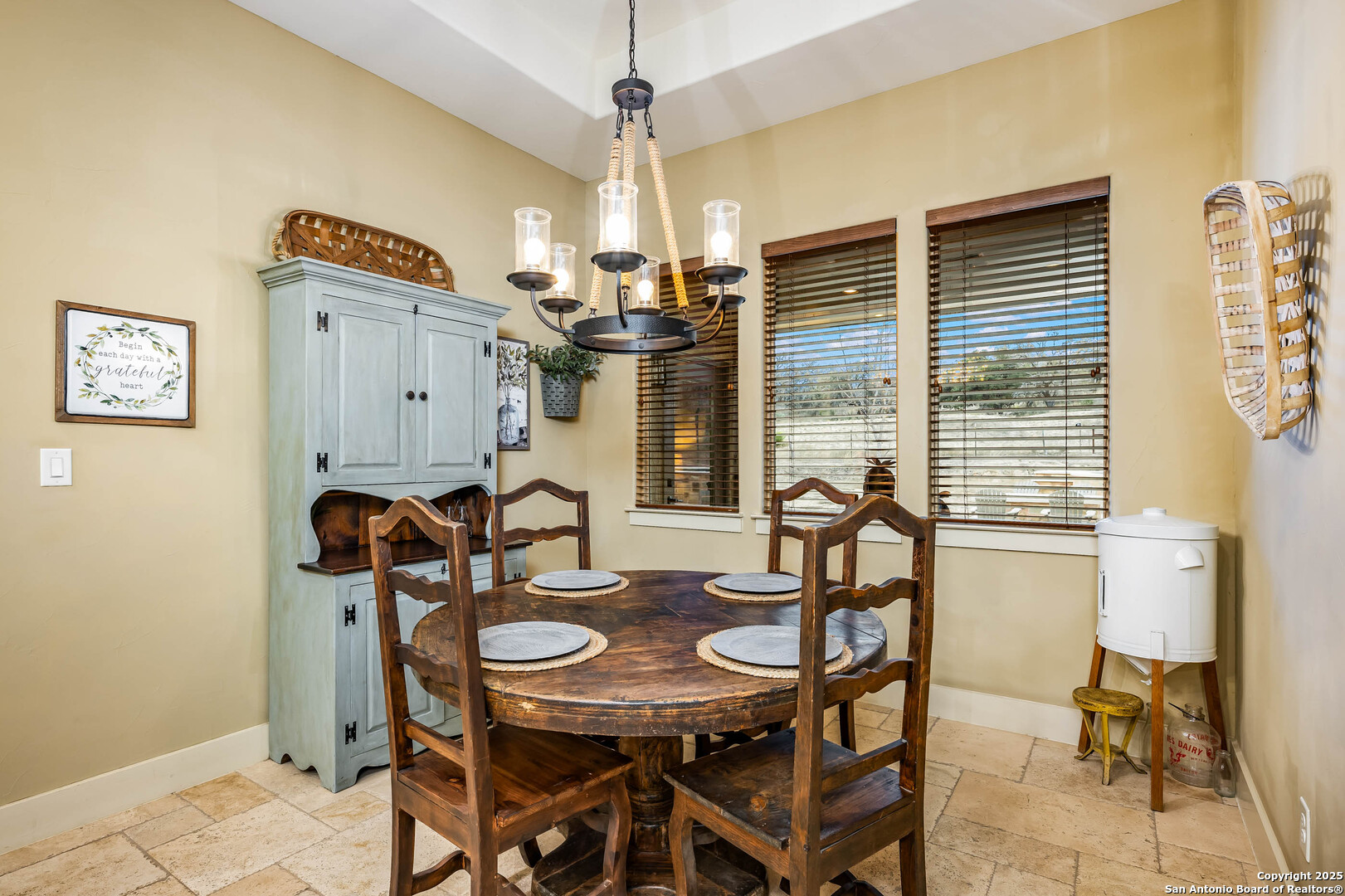 3065 CYPRESS CREEK RD