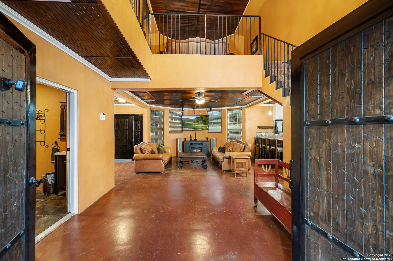 10655 rebecca creek