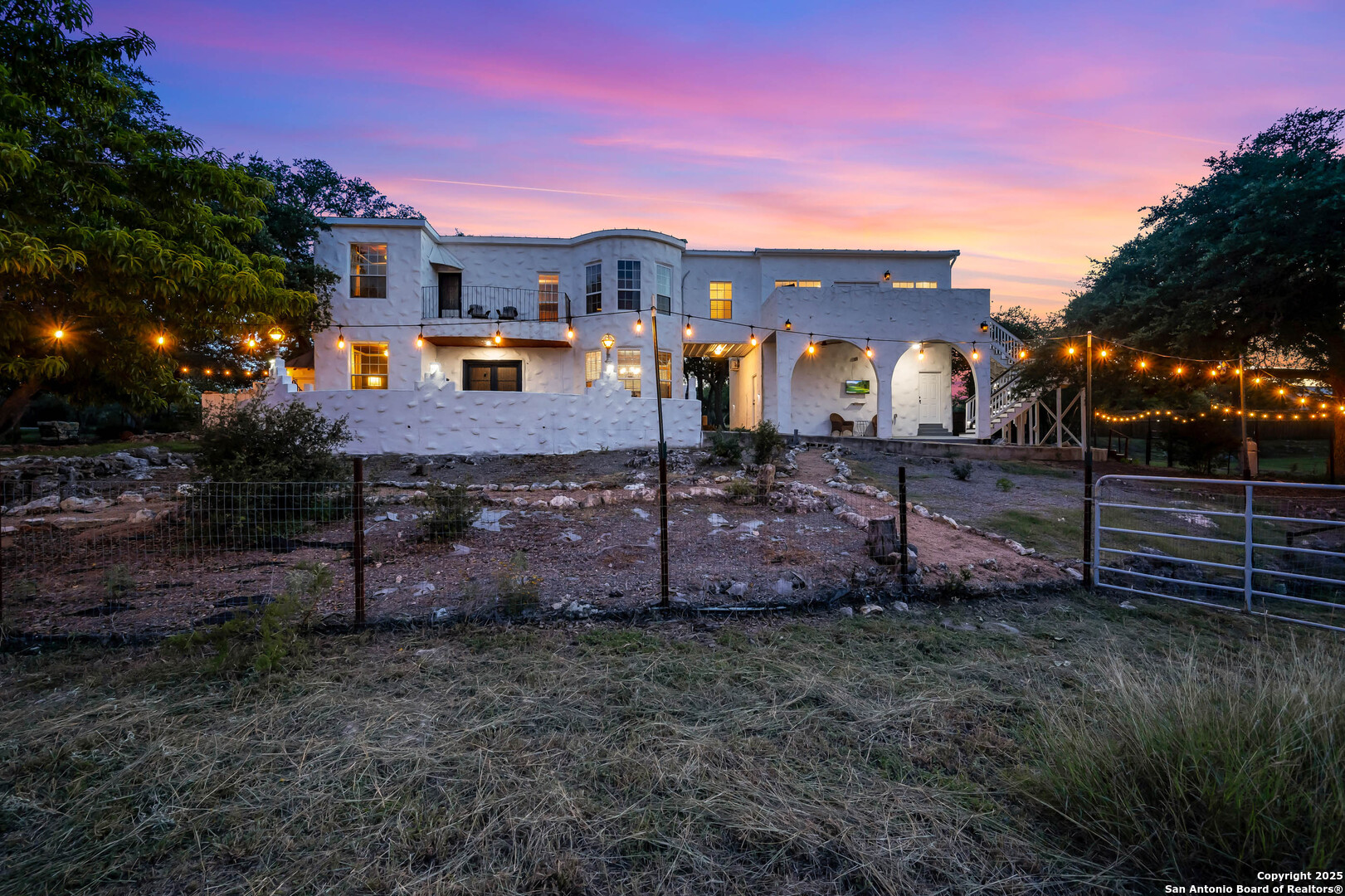 10655 rebecca creek
