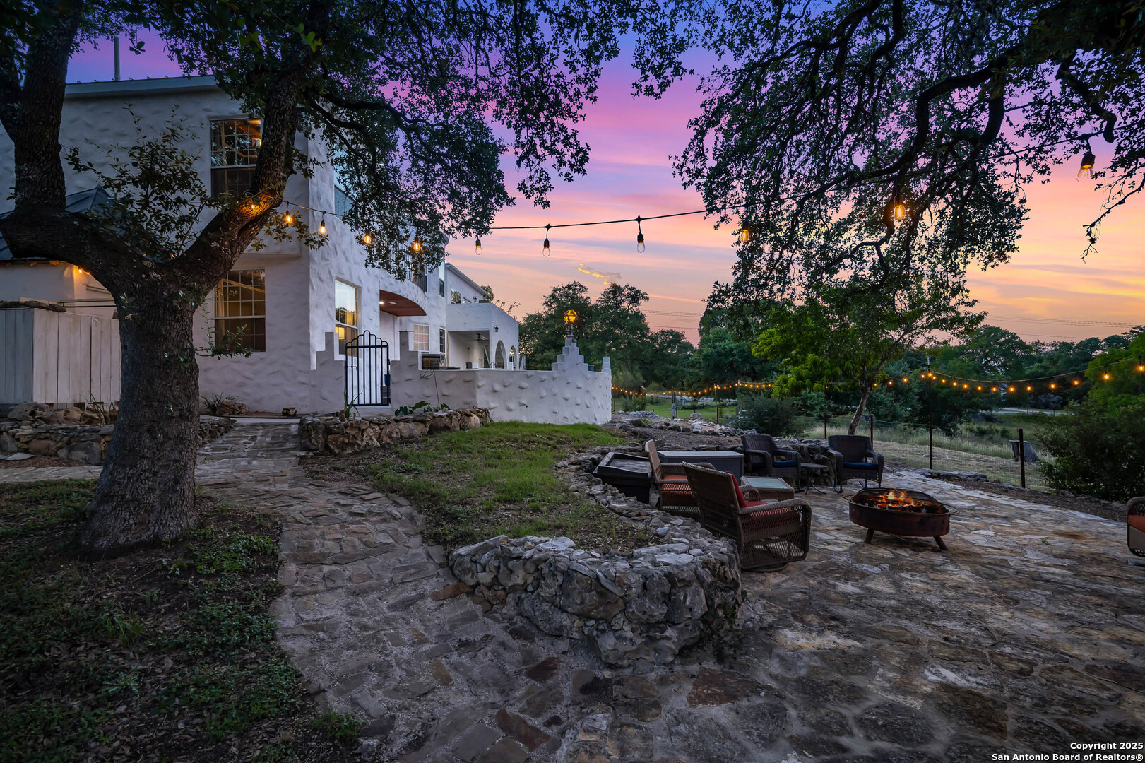 10655 rebecca creek