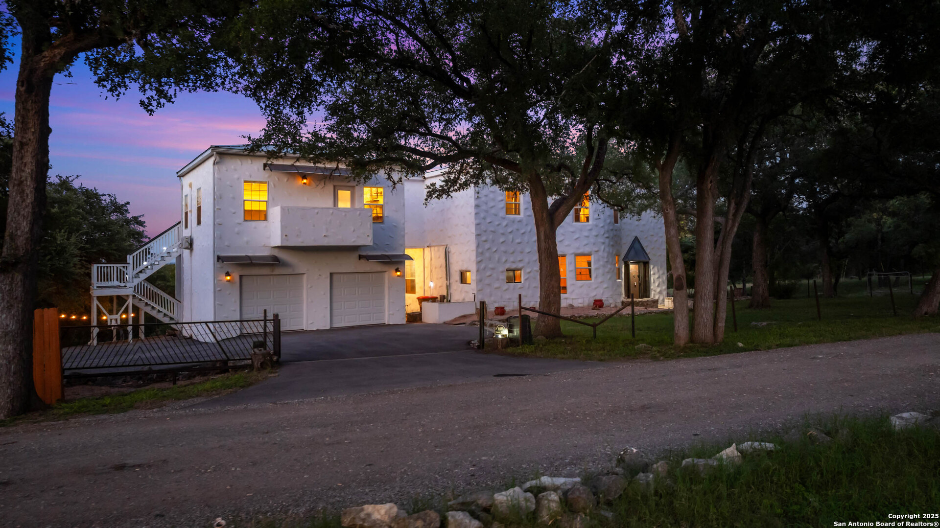 10655 rebecca creek
