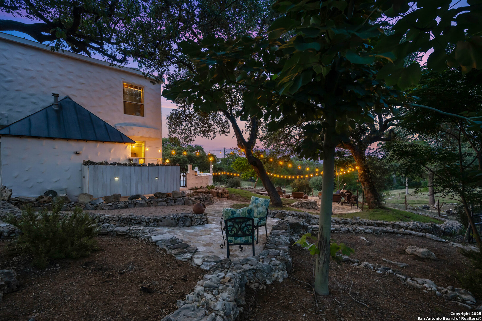 10655 rebecca creek