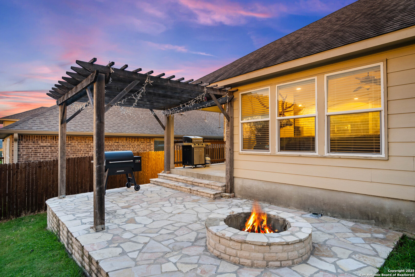 7415 Valle Mission