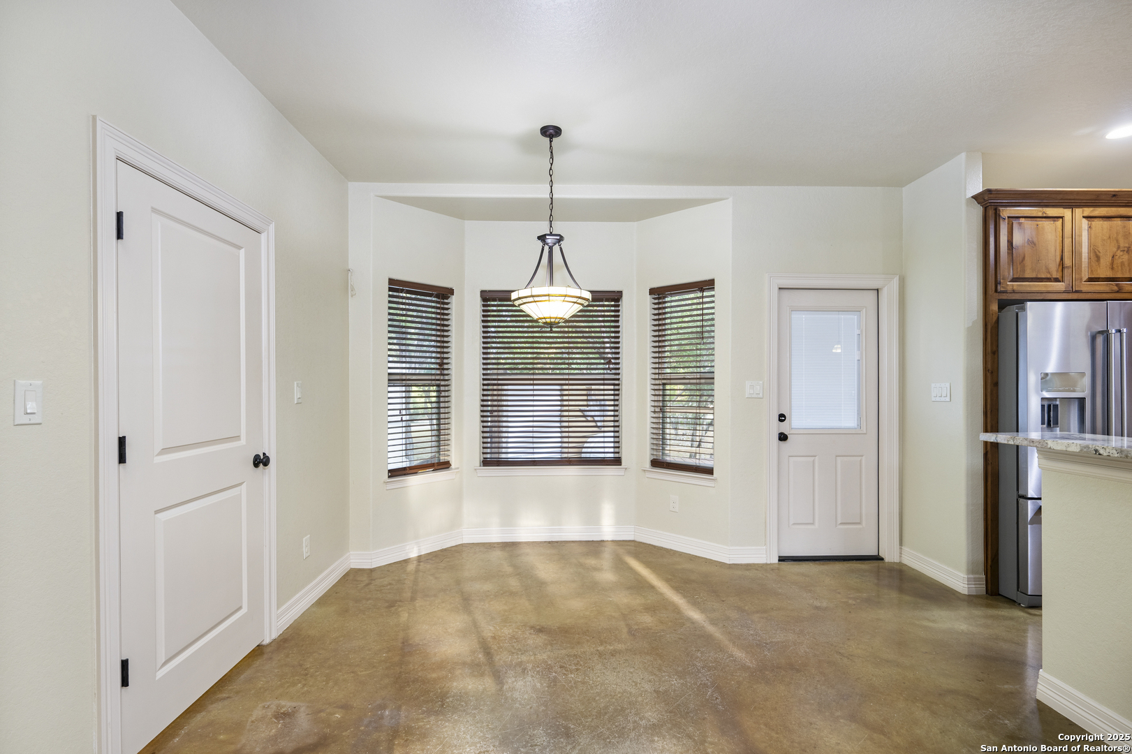103 Oak Forest