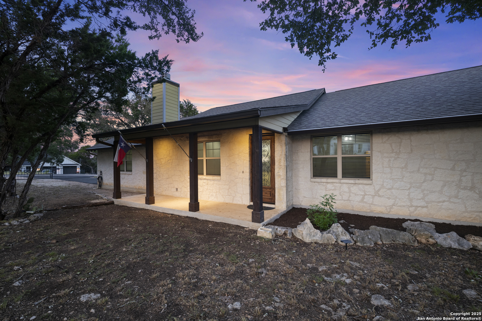 103 Oak Forest