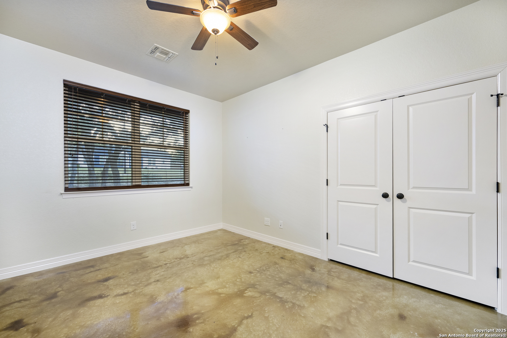 103 Oak Forest