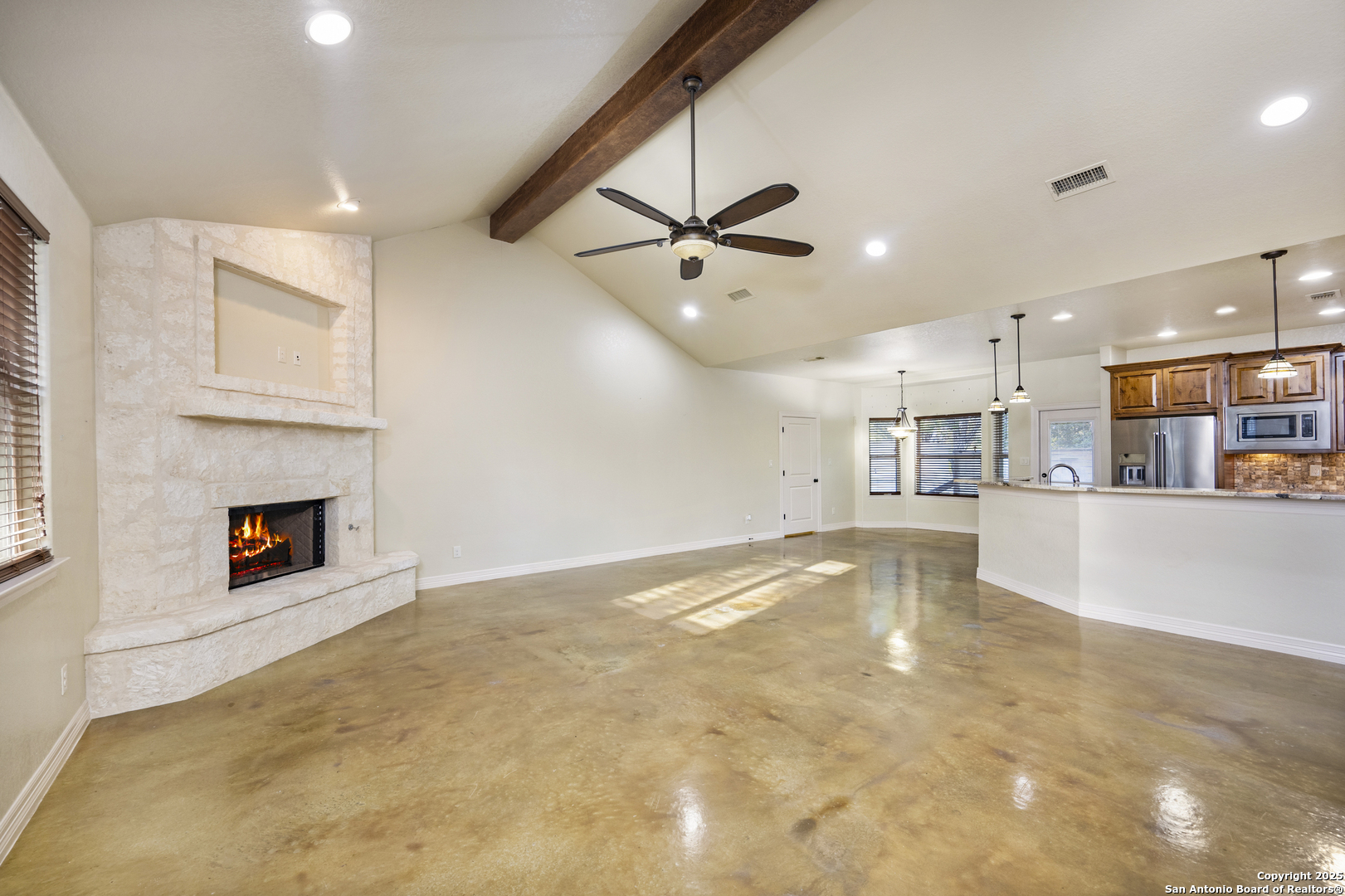 103 Oak Forest