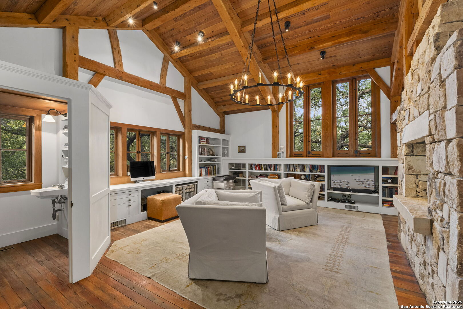 317 Limestone Creek