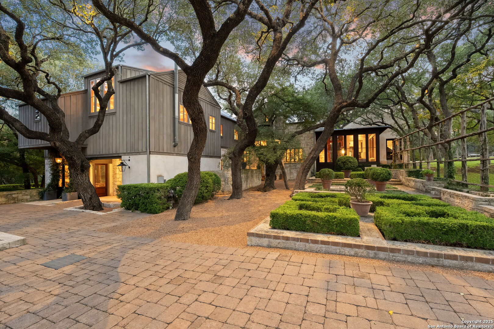 317 Limestone Creek