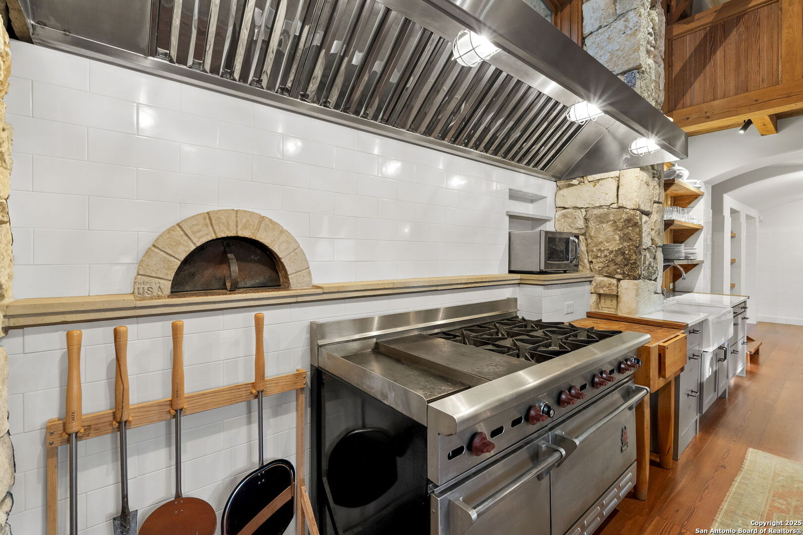 317 Limestone Creek